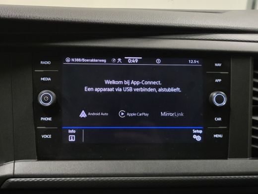 Volkswagen Transporter 2.0TDI L2/H1 Dubbele Cabine Euro 6! ActivLease financial lease