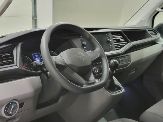 Volkswagen Transporter 2.0TDI L2/H1 Dubbele Cabine Euro 6! ActivLease financial lease