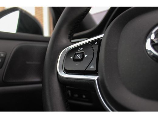 Volvo  V60 2.0 T6 Recharge AWD R-Design | 1e eigenaar | NL auto | Dakraam | Harman-Kardon | 19 inch | Camera... ActivLease financial lease