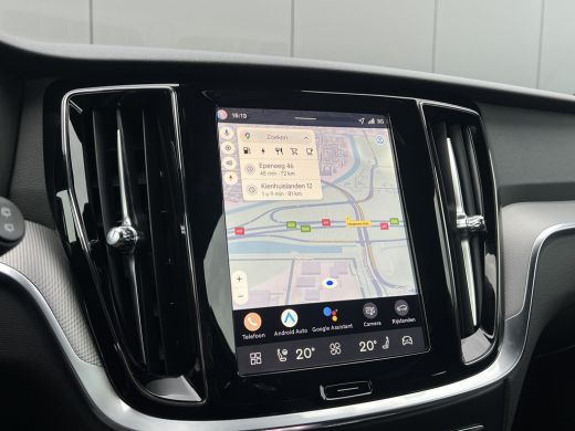 Volvo  V60 T6 Plug-in hybrid AWD Plus Dark | Sportstoelen | Adaptieve Cruise control | Stoel en stuurwielver... ActivLease financial lease