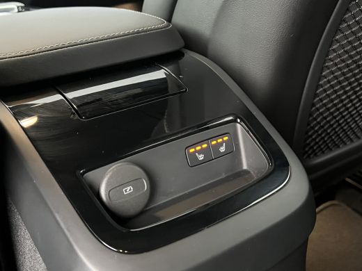 Volvo  V60 T6 Plug-in hybrid AWD Plus Dark | Sportstoelen | Adaptieve Cruise control | Stoel en stuurwielver... ActivLease financial lease