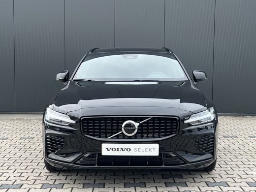 Volvo  V60 T6 Plug-in hybrid AWD Plus Dark | Sportstoelen | Adaptieve Cruise control | Stoel en stuurwielver... ActivLease financial lease
