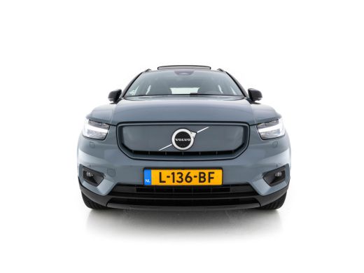 Volvo  XC40 Recharge P8 AWD R-Design [ 3-Fase ] {SOH-91%} (INCL-BTW) *PANO | FULL-LEATHER | DIGI-COCKPIT | FU... ActivLease financial lease
