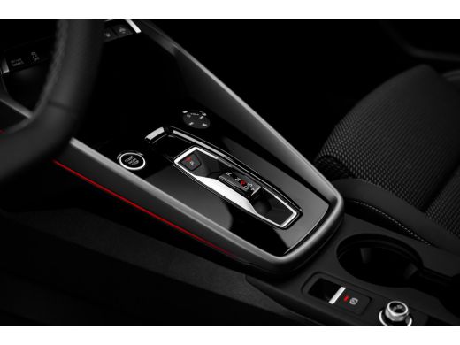 Audi A3 Sportback 40 TFSI e S edition ActivLease financial lease