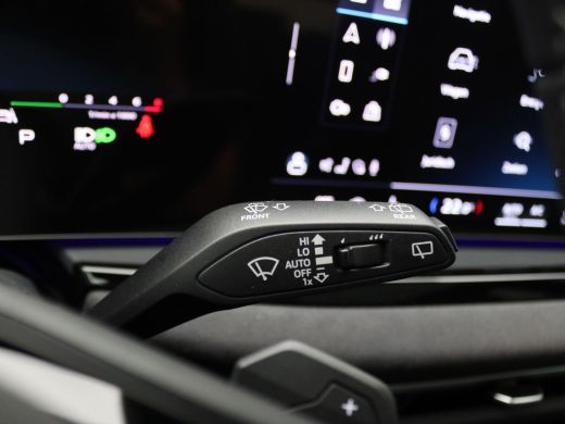 Audi A5 Avant 2.0 e-hybrid quattro S edition Competition 367PK Panorama Dak, Trekhaak, Matrix LED, Stoelv... ActivLease financial lease