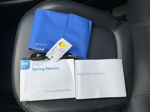 Dacia Spring Business 27 kWh Leer Camera Navigatie 1Eig ActivLease financial lease