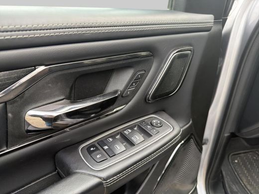 Dodge Ram 1500 1500 5.7 V8 4x4 Crew Cab Limited Geheel rijklaar incl. Garantie ActivLease financial lease