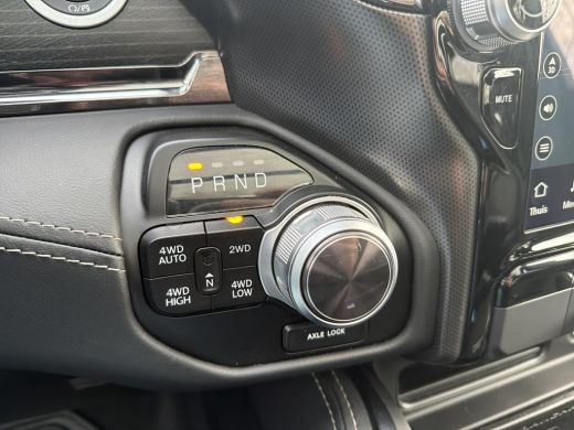 Dodge Ram 1500 1500 5.7 V8 4x4 Crew Cab Limited Geheel rijklaar incl. Garantie ActivLease financial lease