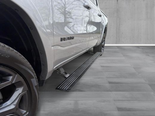 Dodge Ram 1500 1500 5.7 V8 4x4 Crew Cab Limited Geheel rijklaar incl. Garantie ActivLease financial lease