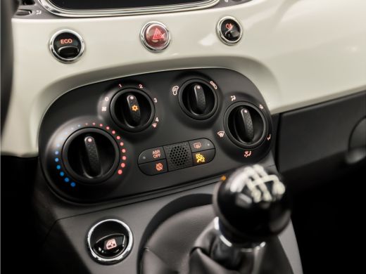 Fiat 500 0.9 TwinAir Turbo Lounge (PANORAMADAK, APPLE CARPLAY, GROOT NAVI, CRUISE, SPORTSTOELEN, LM VELGEN... ActivLease financial lease