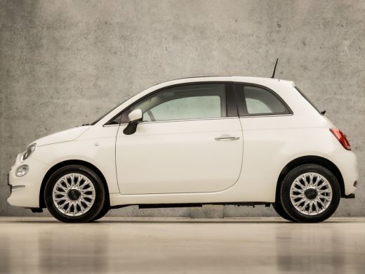 Fiat 500 0.9 TwinAir Turbo Lounge (PANORAMADAK, APPLE CARPLAY, GROOT NAVI, CRUISE, SPORTSTOELEN, LM VELGEN... ActivLease financial lease