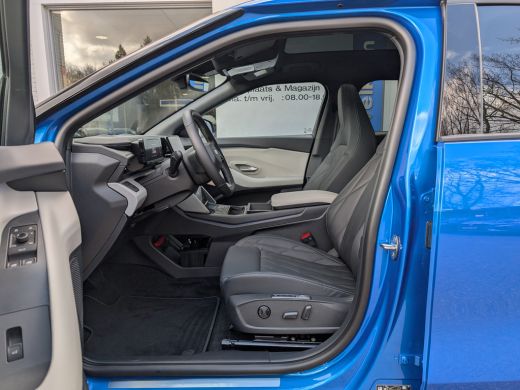 Ford Capri Premium Extended Range RWD 77 kWh | Ford Voorraad | Achteruitrijcamera | Apple Carplay/Android Au... ActivLease financial lease