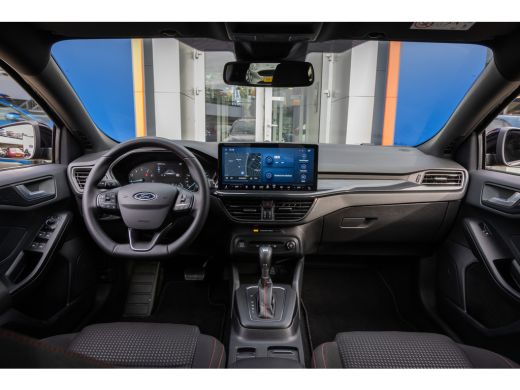 Ford Focus 1.0 EcoBoost Hybrid ST Line | | Trekhaak | Stoel/stuur/voorruit verwarming | Cruise adaptief | Do... ActivLease financial lease