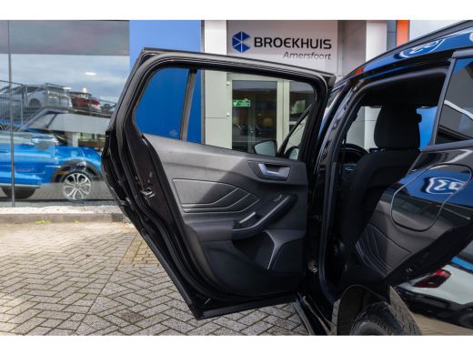 Ford Focus 1.0 EcoBoost Hybrid ST Line | | Trekhaak | Stoel/stuur/voorruit verwarming | Cruise adaptief | Do... ActivLease financial lease
