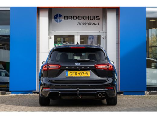 Ford Focus 1.0 EcoBoost Hybrid ST Line | | Trekhaak | Stoel/stuur/voorruit verwarming | Cruise adaptief | Do... ActivLease financial lease