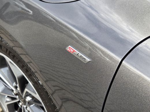 Ford Focus 1.0 EcoBoost Hybrid ST Line X | Panoramadak | B&O audio | Camera | Adaptive Cruise | Stuur/stoelv... ActivLease financial lease