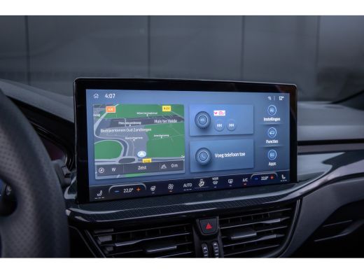 Ford Focus 1.0 EcoBoost Hybrid ST Line X | Pano-dak | Adapt. Cruise | B&O audio | AGR-stoel | Camera | Winte... ActivLease financial lease