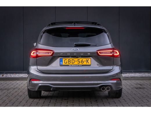 Ford Focus 1.0 EcoBoost Hybrid ST Line X | Pano-dak | Adapt. Cruise | B&O audio | AGR-stoel | Camera | Winte... ActivLease financial lease