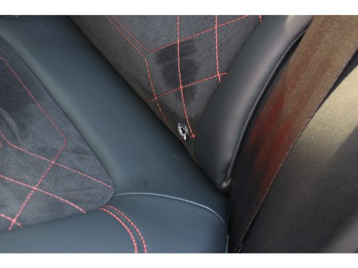 Ford Puma 1.0EB Hybrid ST-Line X | NL-AUTO | 1E EIGENAAR! | WINTERPACK | ADAPTIVE CRUISE | DODE HOEK | DEAL... ActivLease financial lease