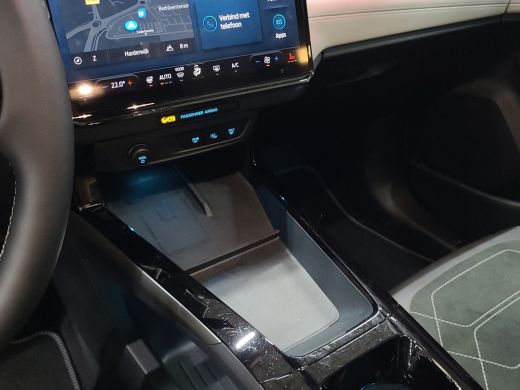 Ford Puma Gen-E Premium 44 kWh | B&O audio | Panoramadak | 360 Camera | Adaptive Cruise | Stuur/stoelverwarming ActivLease financial lease