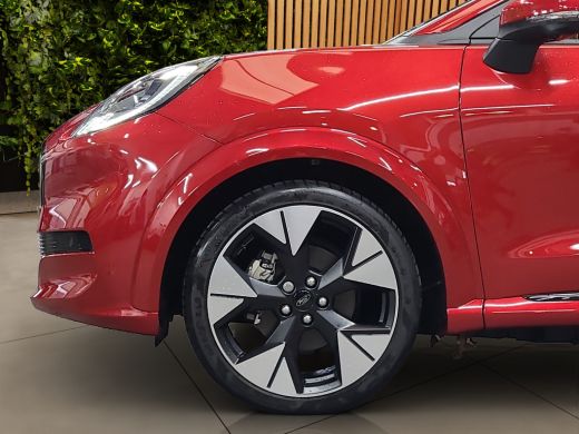 Ford Puma Gen-E Premium 44 kWh | B&O audio | Panoramadak | 360 Camera | Adaptive Cruise | Stuur/stoelverwarming ActivLease financial lease