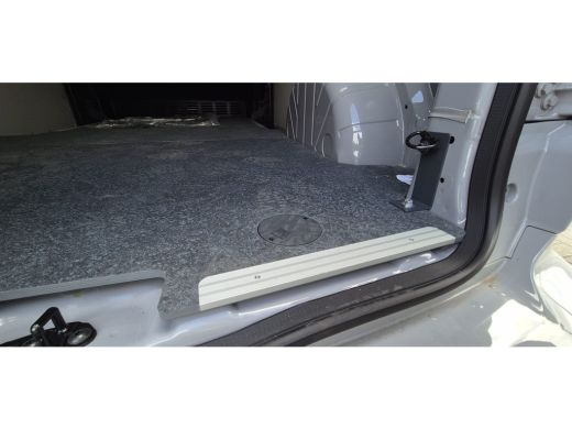 Ford Transit Custom 300 2.0 TDCI L1H1 MS-RT | NL-AUTO! | 1E EIGENAAR! | DIRECT RIJDEN! | WINTERPACK | TREKHAAK | CAME... ActivLease financial lease