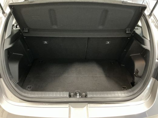 Hyundai i20 1.0 T-GDI Comfort Camera | Stuur & Stoelverwarming | 16" Lichtmetaal | Carplay | Airco | Cruise |... ActivLease financial lease