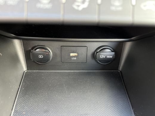 Hyundai Kona 1.6 GDI HEV Comfort Smart | All-in prijs | Automaat | Navigatie| Apple/android auto ActivLease financial lease