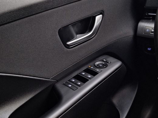 Hyundai Kona 1.6 GDI HEV Comfort Smart | Apple Carplay/Android Auto | Stoel/stuurverwarming | Elektrische acht... ActivLease financial lease