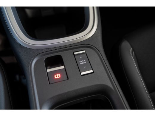 Jeep Avenger Summit | 8 Jaar Garantie | Warmtepomp | Navigatie | Camera | Elekrische Achterklep | Parkeersenso... ActivLease financial lease