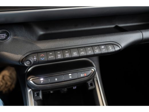 Jeep Avenger Summit | 8 Jaar Garantie | Warmtepomp | Navigatie | Camera | Elekrische Achterklep | Parkeersenso... ActivLease financial lease