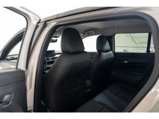 Jeep Avenger Summit | 8 Jaar Garantie | Warmtepomp | Infotainment pakket | Camera | LED | Elektrische achterkl... ActivLease financial lease