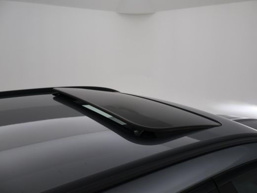 Mercedes-Benz E-Klasse Estate 300 e 320 PK AMG LINE + BURMESTER | AFN. TREKHAAK | 19 INCH AMG | SCHUIFDAK | STANDKACHEL ... ActivLease financial lease