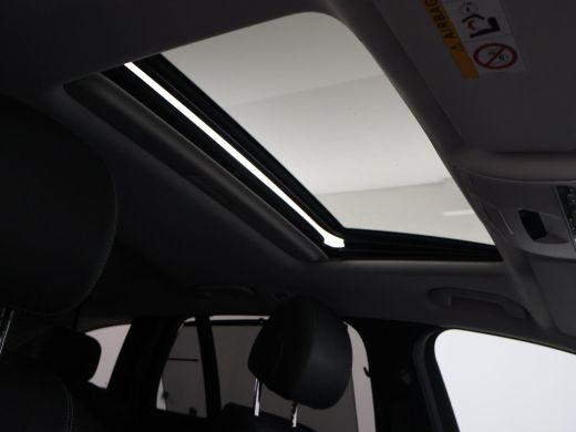 Mercedes-Benz E-Klasse Estate 300 e 320 PK AMG LINE + BURMESTER | AFN. TREKHAAK | 19 INCH AMG | SCHUIFDAK | STANDKACHEL ... ActivLease financial lease