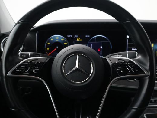 Mercedes-Benz E-Klasse Estate 300 e 320 PK AMG LINE + BURMESTER | AFN. TREKHAAK | 19 INCH AMG | SCHUIFDAK | STANDKACHEL ... ActivLease financial lease
