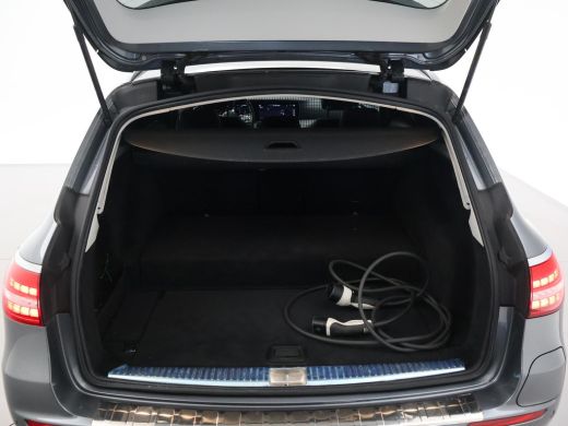 Mercedes-Benz E-Klasse Estate 300 e 320 PK AMG LINE + BURMESTER | AFN. TREKHAAK | 19 INCH AMG | SCHUIFDAK | STANDKACHEL ... ActivLease financial lease