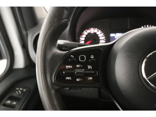 Mercedes-Benz Sprinter 315 CDI L2H2 | Airco | Camera | Cruise | Carplay | 3-Zits | Trekh. | Imperiaal | Parkeersens. ActivLease financial lease