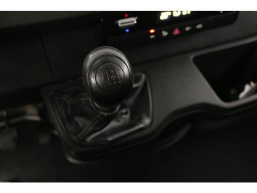 Mercedes-Benz Sprinter 315 CDI L2H2 | Airco | Camera | Cruise | Carplay | 3-Zits | Trekh. | Imperiaal | Parkeersens. ActivLease financial lease