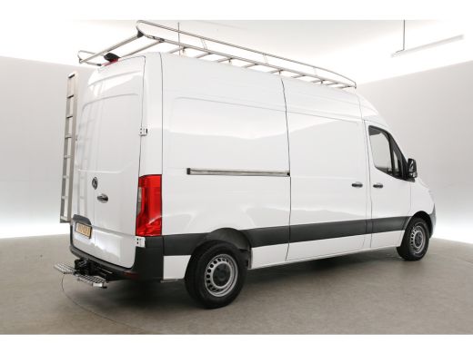 Mercedes-Benz Sprinter 315 CDI L2H2 | Airco | Camera | Cruise | Carplay | 3-Zits | Trekh. | Imperiaal | Parkeersens. ActivLease financial lease