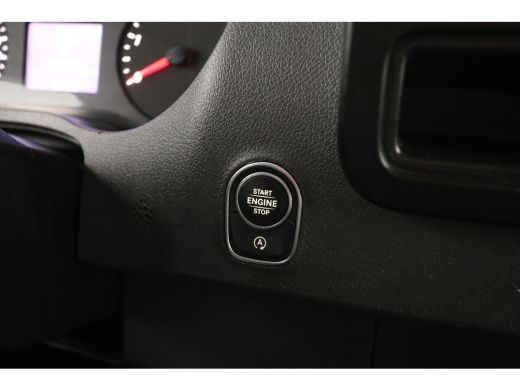 Mercedes-Benz Sprinter 315 CDI L2H2 | Airco | Camera | Cruise | Carplay | 3-Zits | Trekh. | Imperiaal | Parkeersens. ActivLease financial lease