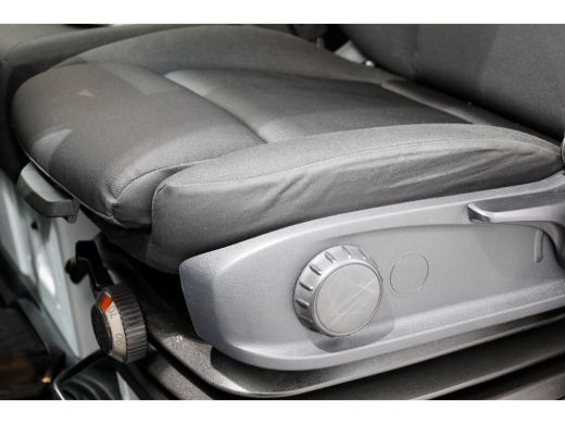 Mercedes-Benz Sprinter 519 3.0 CDI V6 L2H2 4X4 ZG3 Airco/Camera/Trekhaak 3500kg/Inrichting 12-2019 ActivLease financial lease