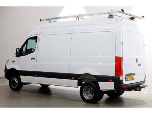 Mercedes-Benz Sprinter 519 3.0 CDI V6 L2H2 4X4 ZG3 Airco/Camera/Trekhaak 3500kg/Inrichting 12-2019 ActivLease financial lease