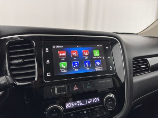 Mitsubishi Outlander 2.0 PHEV (Plug-In) Pure (INCL-BTW) Aut. *LEATHER-MICROFIBRE | COMFORTSEATS | CARPLAY | CAMERA | D... ActivLease financial lease