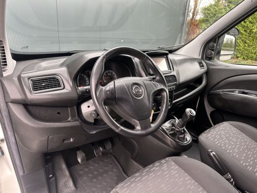 Opel Combo 1.3 CDTi E6 / L2H1 / SPORT / 1e EIG. / BOTT INRICHTING / CRUISE / AIRCO / LICHTMETAAL ActivLease financial lease