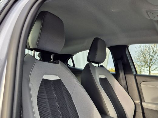 Opel Mokka 1.2 130PK | Turbo Elegance | Achteruitrijcamera | Dodehoek detectie | Parkeersensoren rondom | Le... ActivLease financial lease