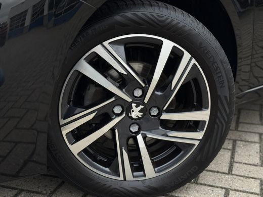 Peugeot 208 1.2 PureTech Allure | Airco (automatisch) | Apple Carplay/Android Auto|telefoonintegratie premium... ActivLease financial lease