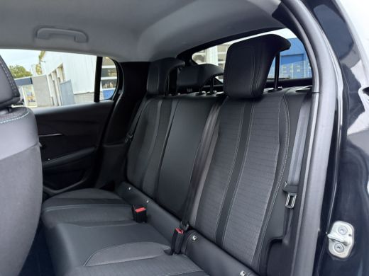 Peugeot 208 1.2 PureTech Allure | Airco (automatisch) | Apple Carplay/Android Auto|telefoonintegratie premium... ActivLease financial lease