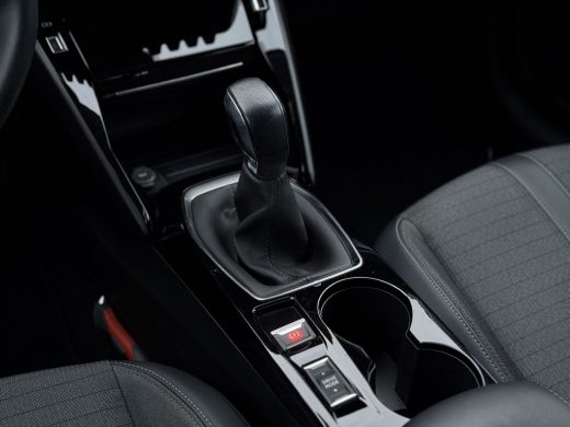 Peugeot 208 1.2 PureTech Allure | Airco (automatisch) | Apple Carplay/Android Auto|telefoonintegratie premium... ActivLease financial lease