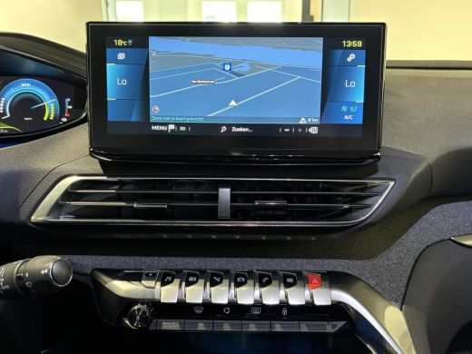 Peugeot 3008 1.6 plug-in HYbrid4 300pk Allure|4X4|Camera|Carplay|Navi|PDC|Side assist|Lane Assist| ActivLease financial lease