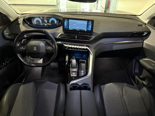 Peugeot 3008 1.6 plug-in HYbrid4 300pk Allure|4X4|Camera|Carplay|Navi|PDC|Side assist|Lane Assist| ActivLease financial lease